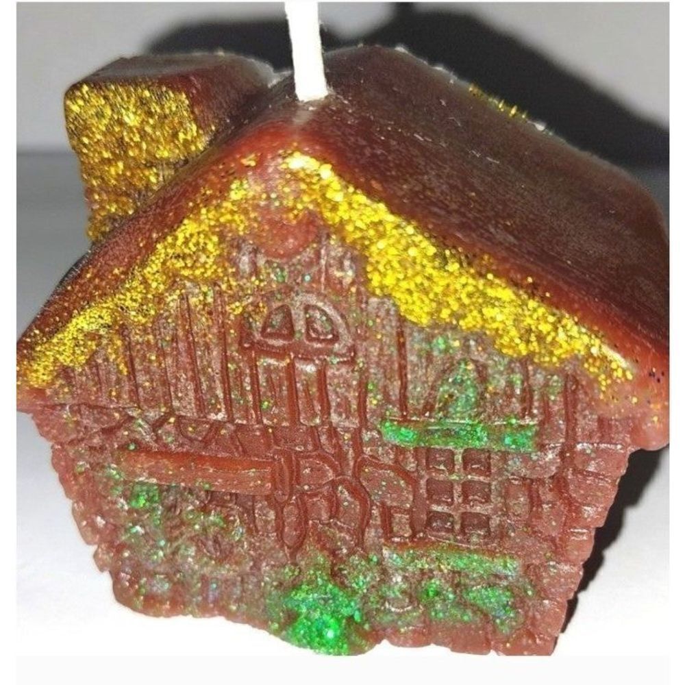 Hand crafted limited edition Gingerbread house candle